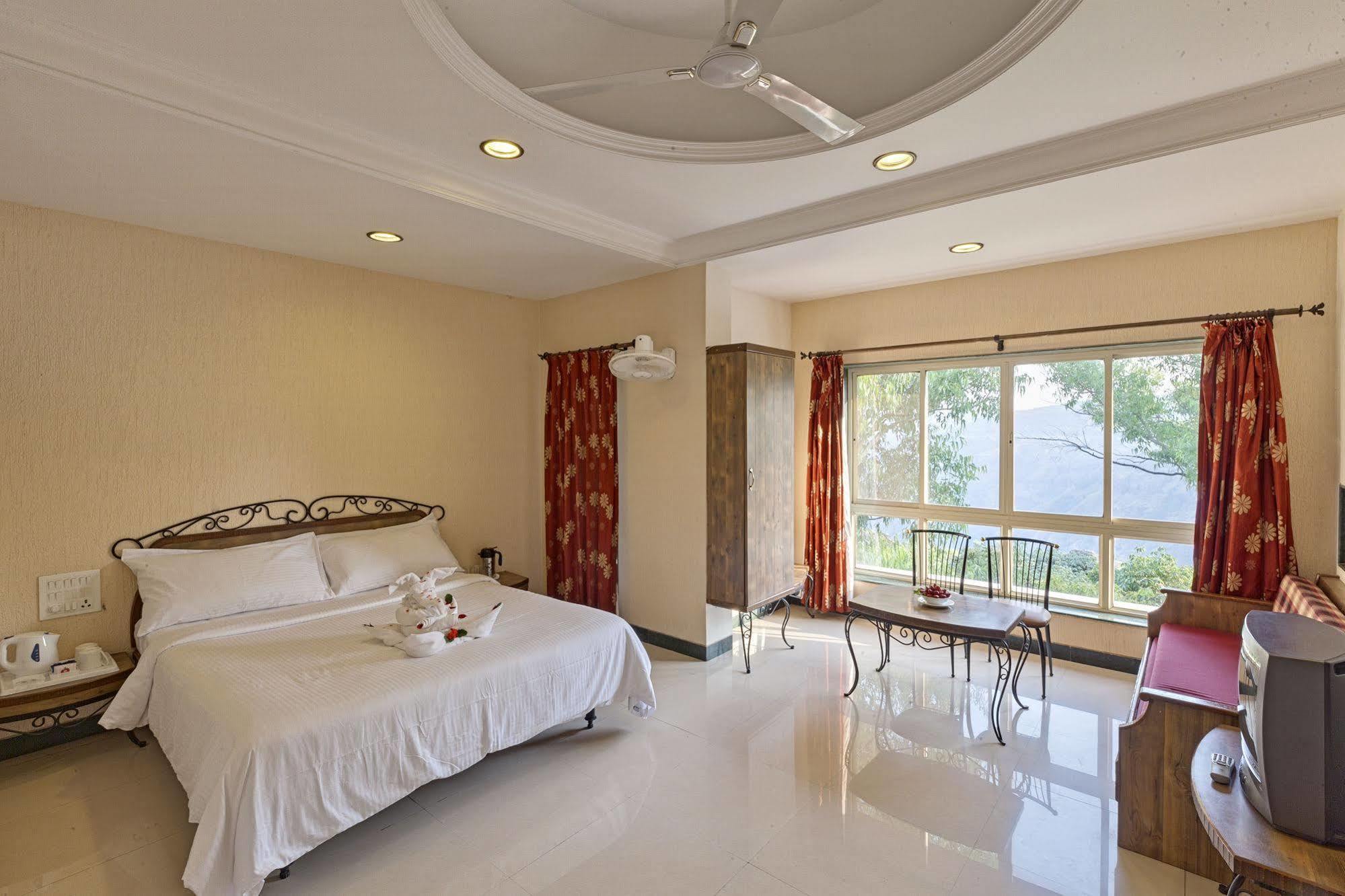 Bella Vista Resort Mahabaleshwar Exterior photo